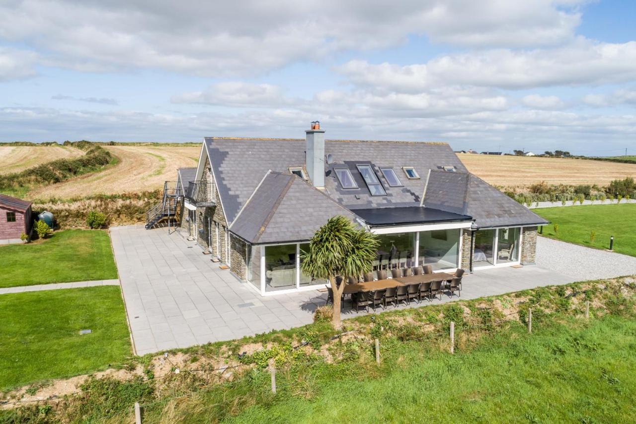 Ocean View,Kinsale, Hosted By Exquisite Holiday Homes, Sleeps 22 المظهر الخارجي الصورة