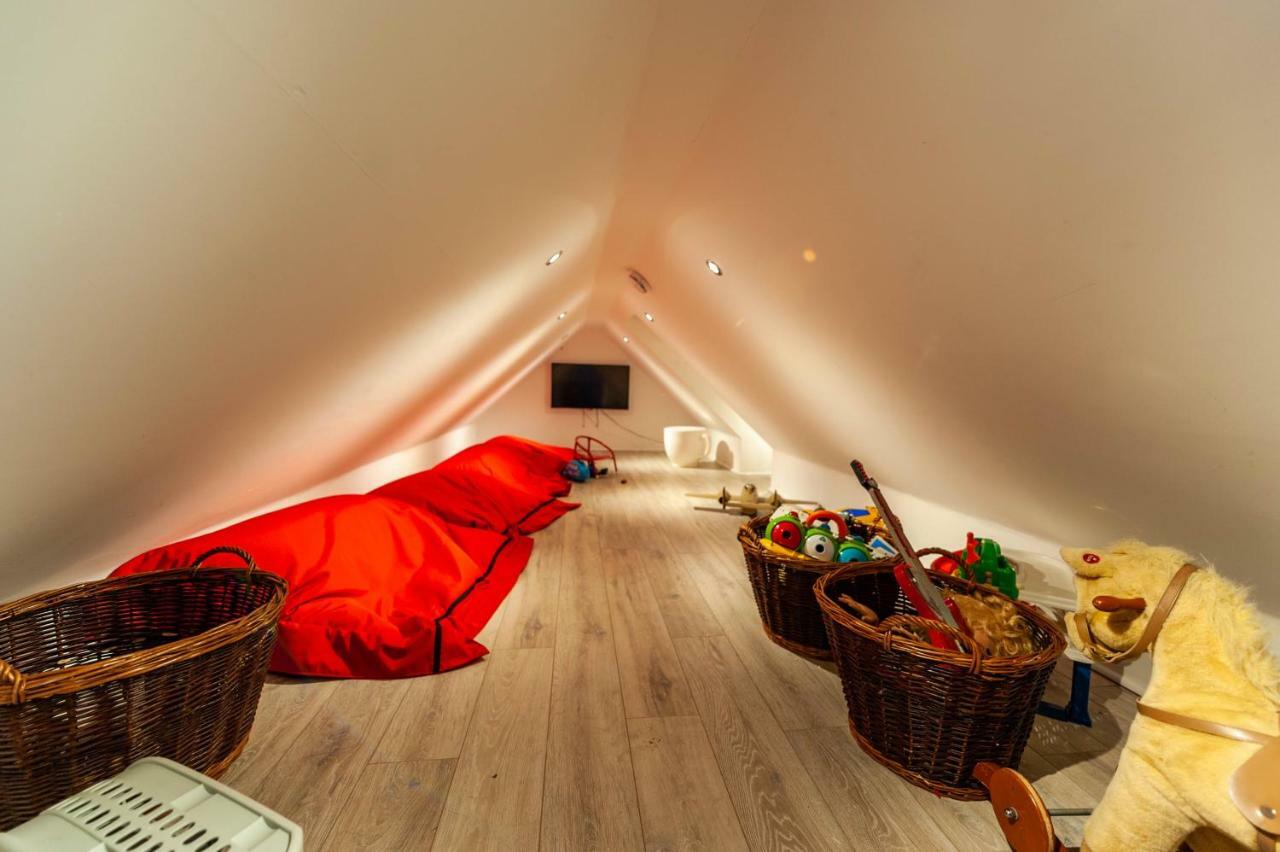 Ocean View,Kinsale, Hosted By Exquisite Holiday Homes, Sleeps 22 المظهر الخارجي الصورة